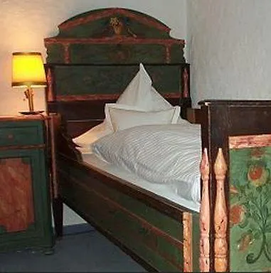 בית הארחה Haus Zum Sternen 3*